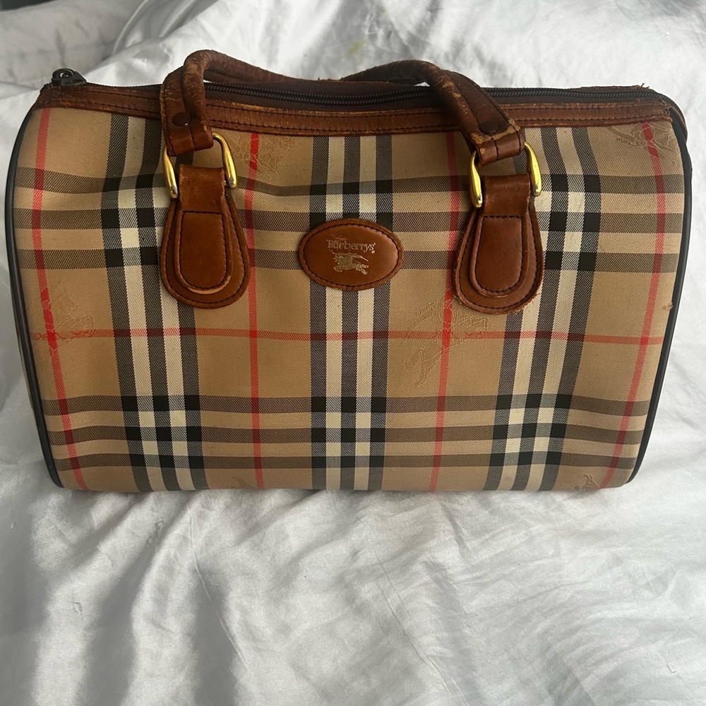 Burberry Brown and Tan Checkered Duffel/Tote bag - Picture 2 of 8